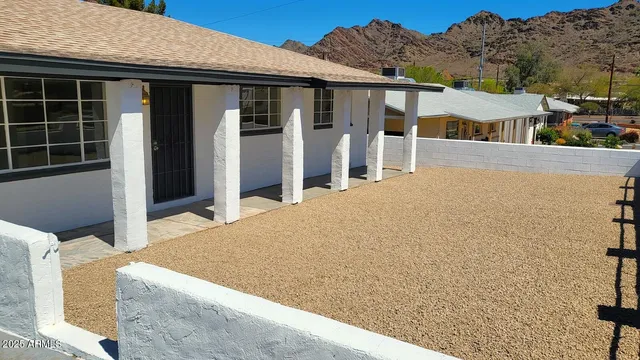 $1,895 | 1128 East Orchid Lane, Phoenix, AZ 85020