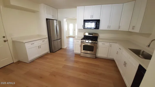 $1,895 | 1128 East Orchid Lane, Phoenix, AZ 85020