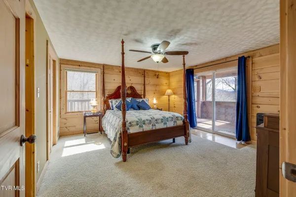 $699,900 | 107 Deer Run Drive, Flag Pond, TN 37657