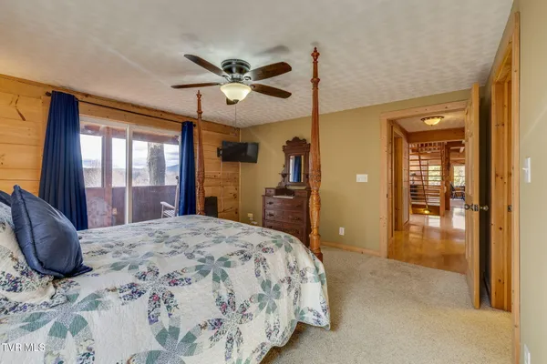 $699,900 | 107 Deer Run Drive, Flag Pond, TN 37657