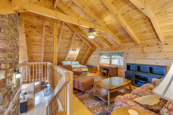 $699,900 | 107 Deer Run Drive, Flag Pond, TN 37657