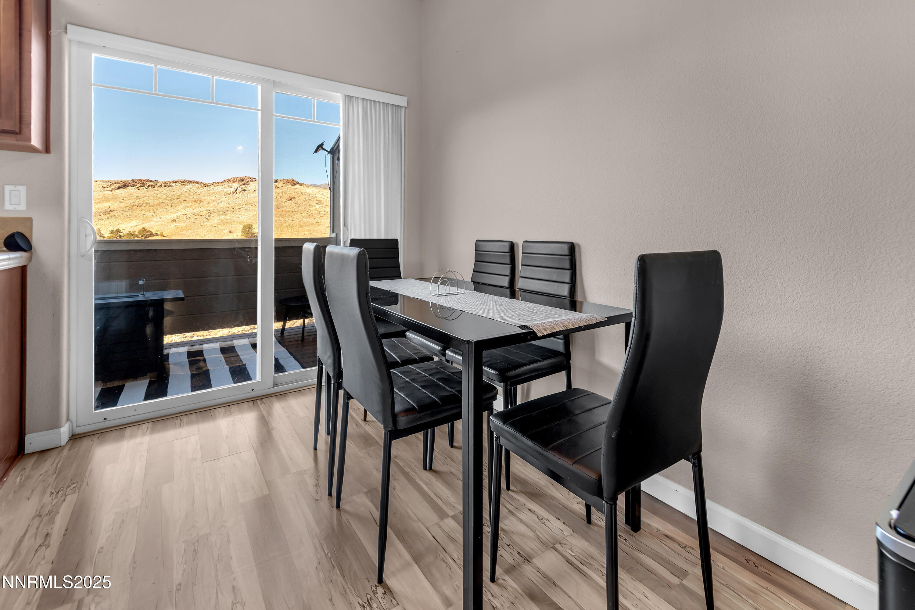 4179 Amber Marie Lane Reno, NV 89503 - Photo 14 of 28 AmberMarie4179-015