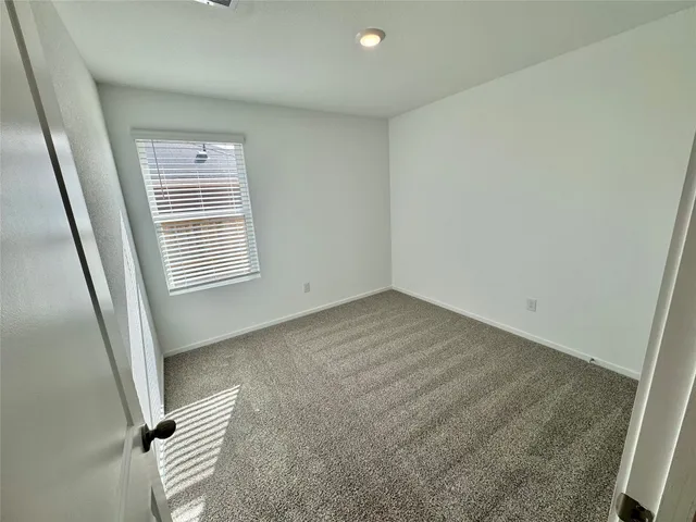 $2,100 | 40962 Seasoned Oak Lane, Magnolia, TX 77354