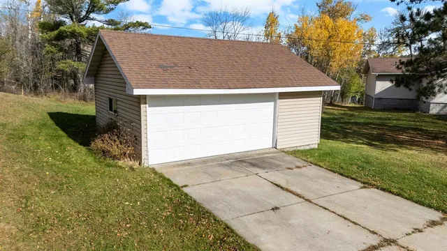 $925,000 | 4281 End Of Trail Lane, Tower, MN 55790