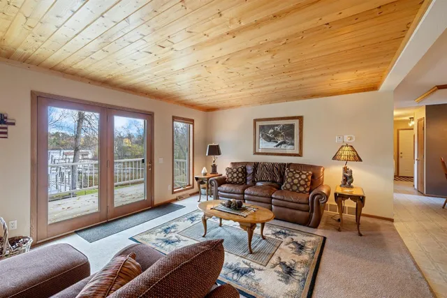 $925,000 | 4281 End Of Trail Lane, Tower, MN 55790