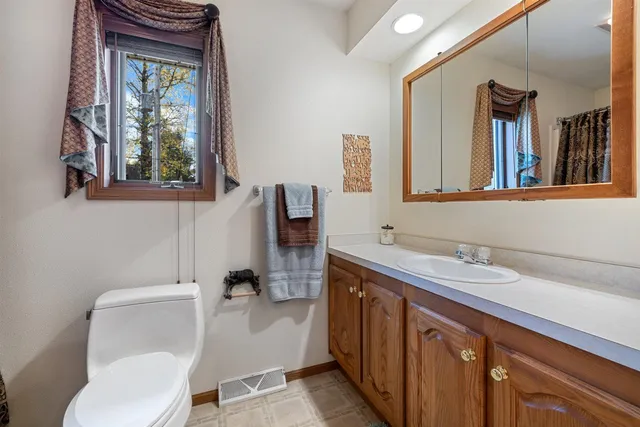 $925,000 | 4281 End Of Trail Lane, Tower, MN 55790