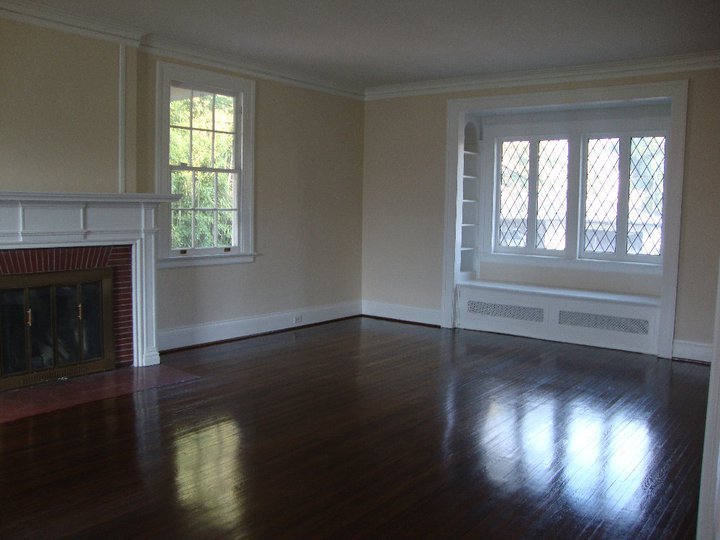 1838 Grandin Road Southwest Roanoke, VA 24015 - Photo 6 of 31 huge livingroom w/window seats