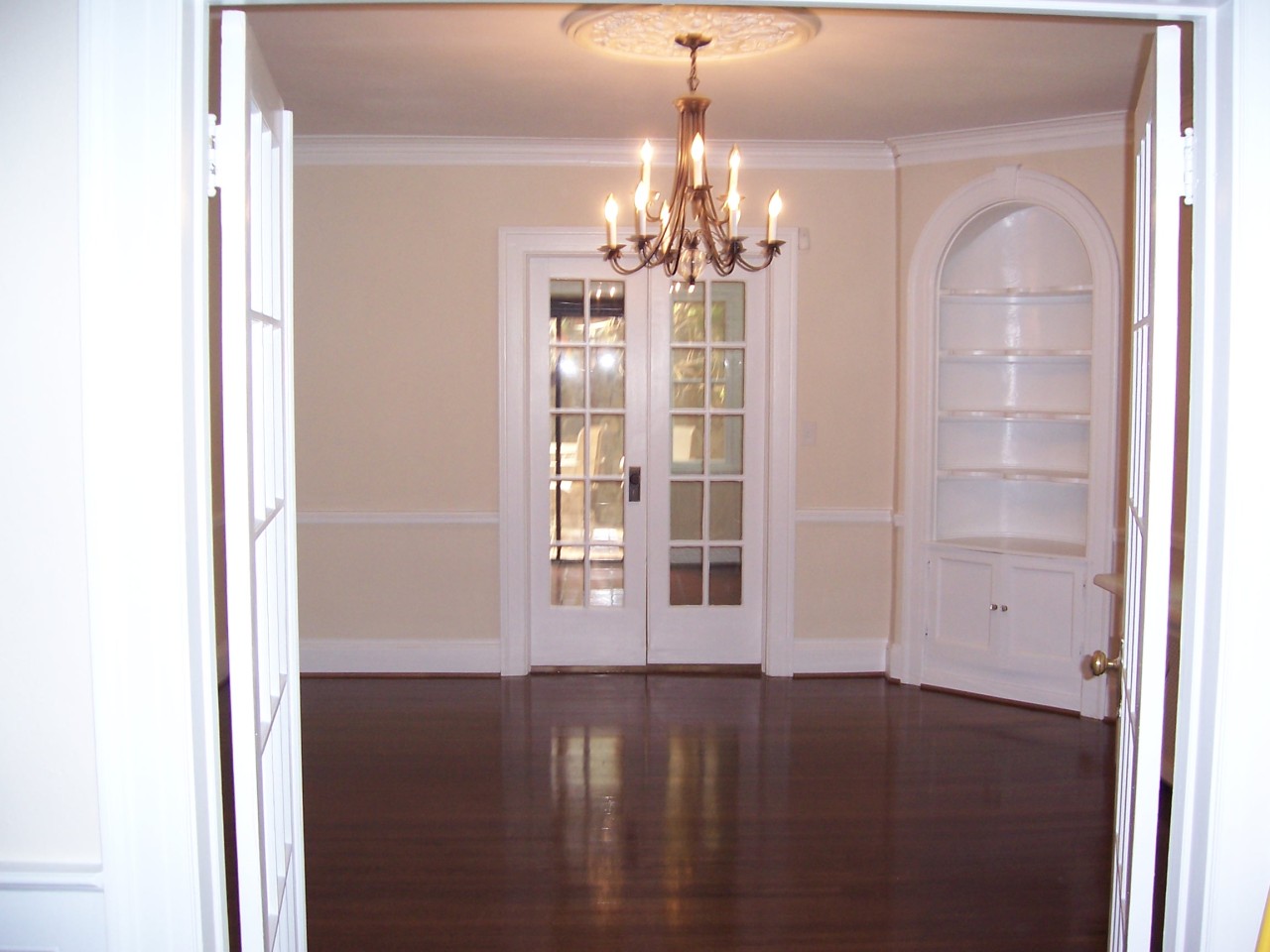 1838 Grandin Road Southwest Roanoke, VA 24015 - Photo 9 of 31 large dining room w/built-in