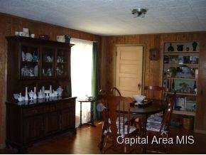 10649 Hobbs Road Rochester, IL 62563 - Photo 5 of 8
