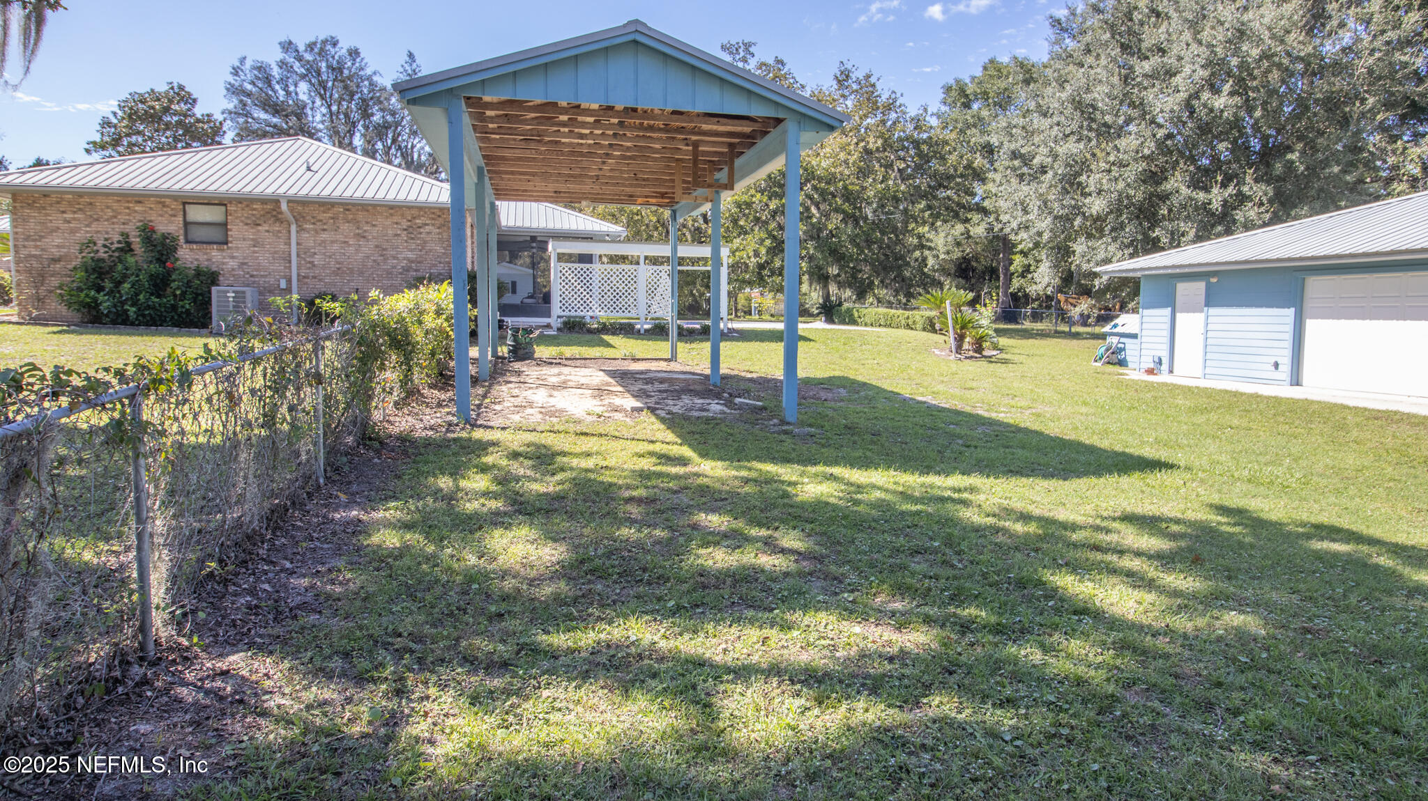 589 Southeast 71st Street Starke, FL 32091 - Photo 34 of 36 additional covered parking