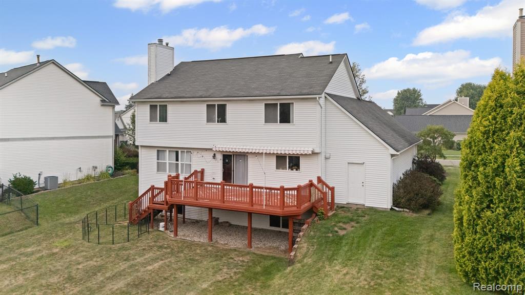 1228 Parkland Road Lake Orion, MI 48360 - Photo 36 of 44