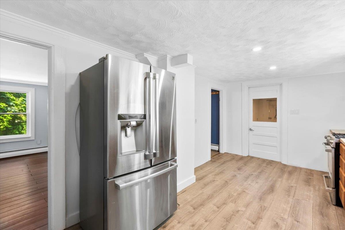 3530 Highway 346 Pownal, VT 05261 - Photo 12 of 34