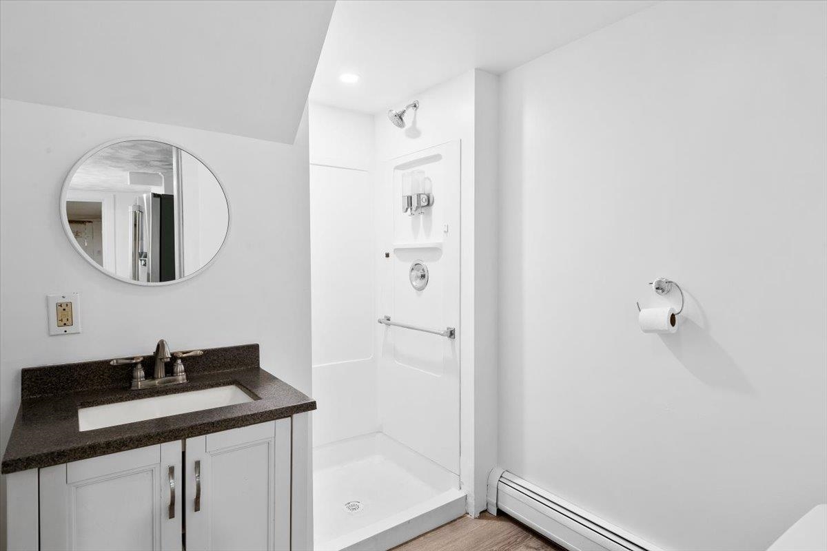 3530 Highway 346 Pownal, VT 05261 - Photo 19 of 34