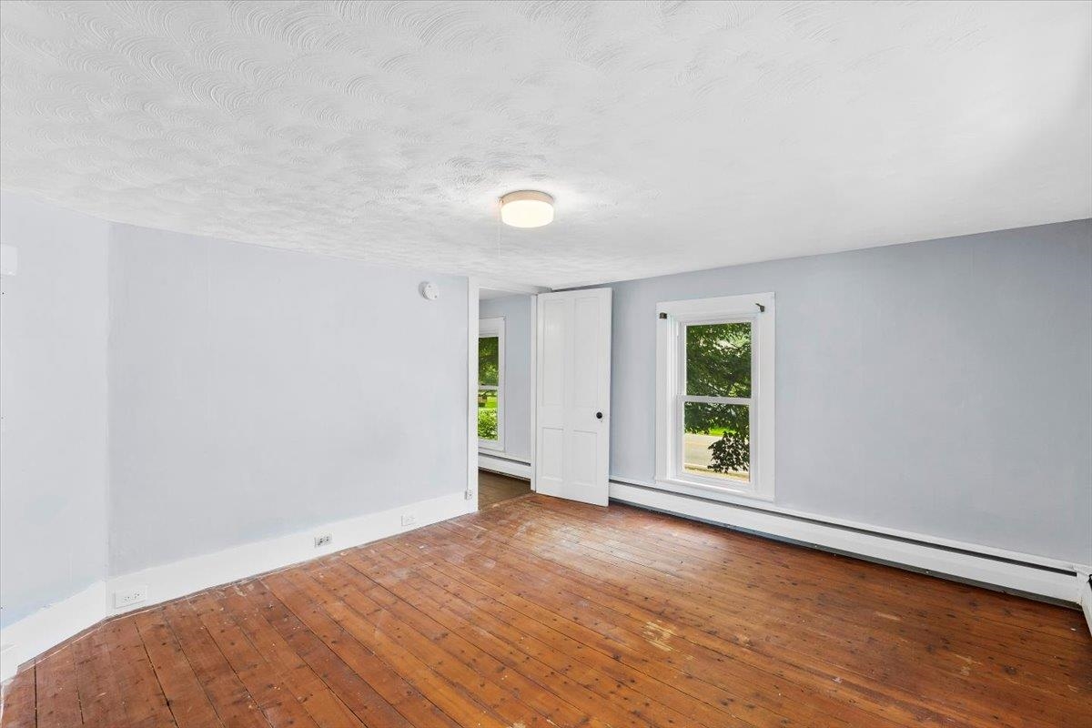 3530 Highway 346 Pownal, VT 05261 - Photo 23 of 34