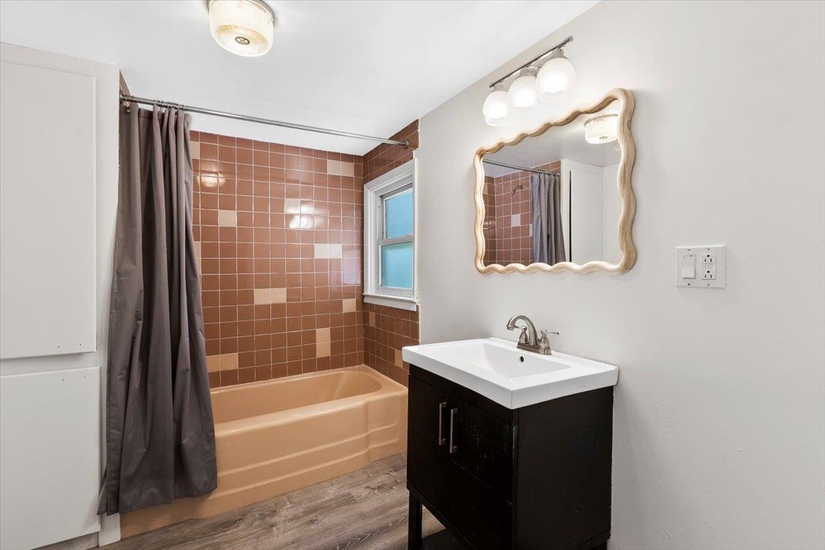 3530 Highway 346 Pownal, VT 05261 - Photo 26 of 34