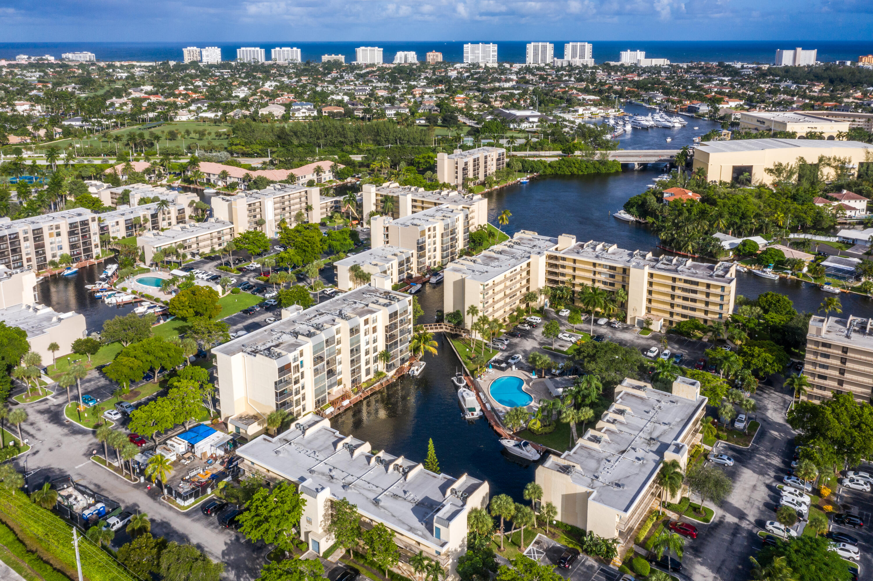 3 Royal Palm Way, Unit 504 Boca Raton, FL 33432 - Photo 14 of 17 022-3RoyalPalmWay-BocaRaton-FL-33432