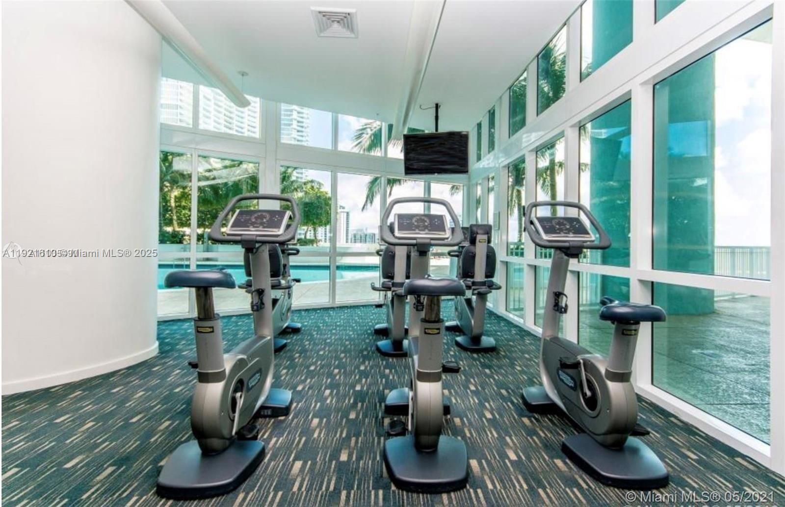 1900 North Bayshore Drive, Unit 909 Miami, FL 33132 - Photo 22 of 23