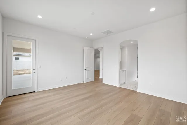 $899,900 | Undisclosed Address, Bakersfield, CA 93311