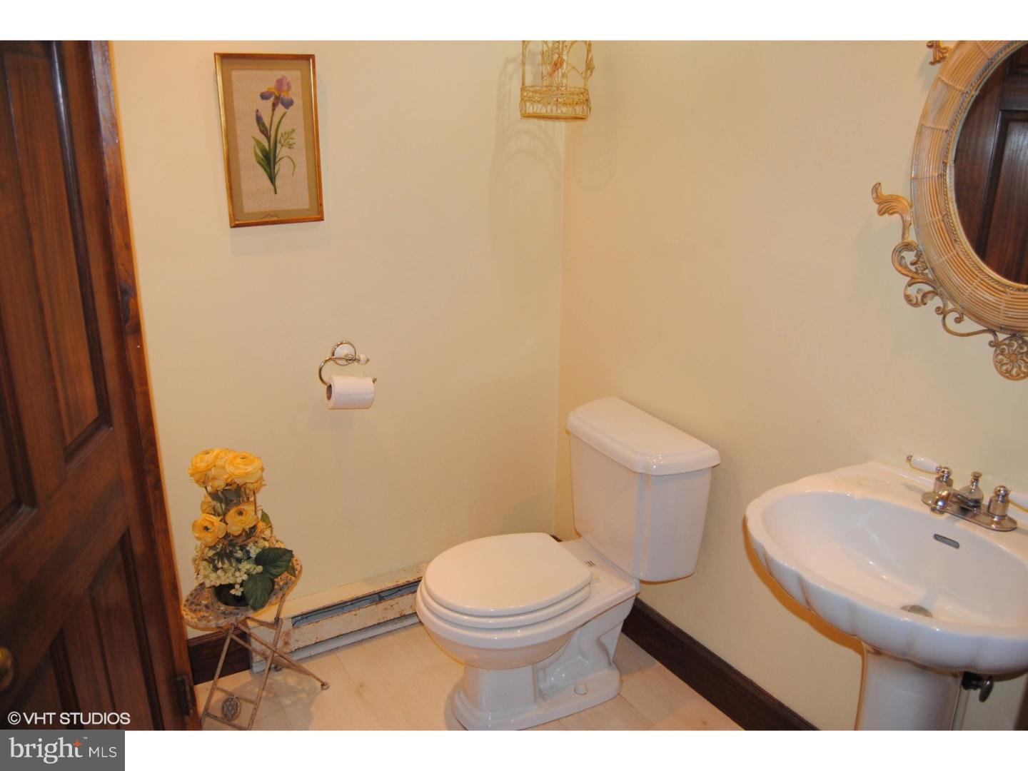 645 Spring Valley Road Doylestown, PA 18901 - Photo 11 of 25