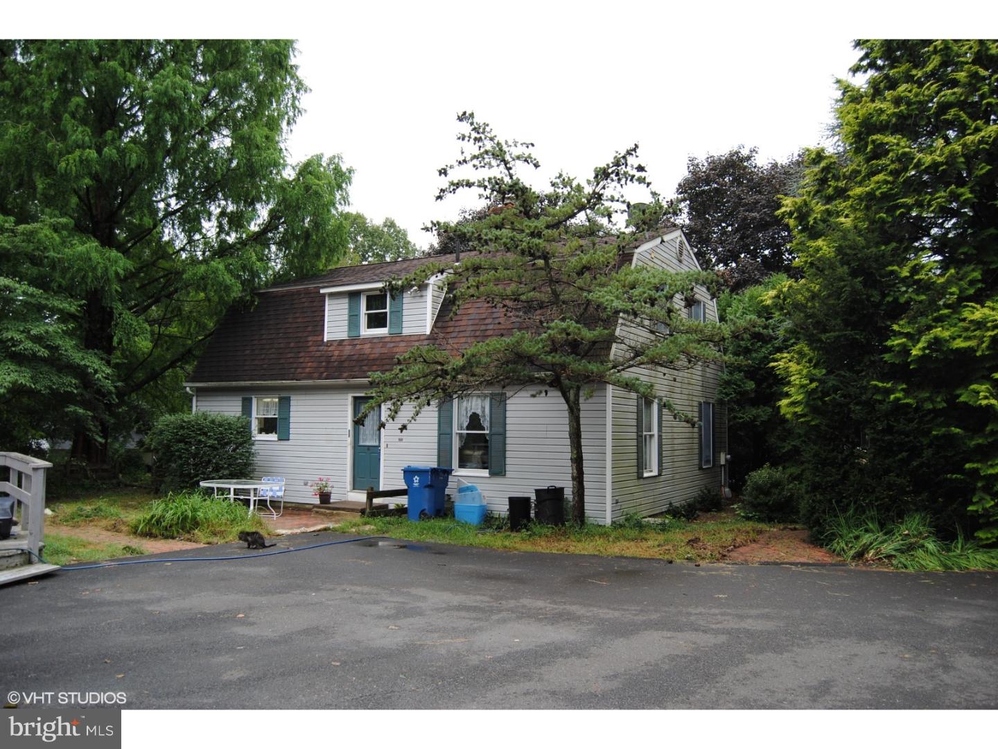 645 Spring Valley Road Doylestown, PA 18901 - Photo 12 of 25