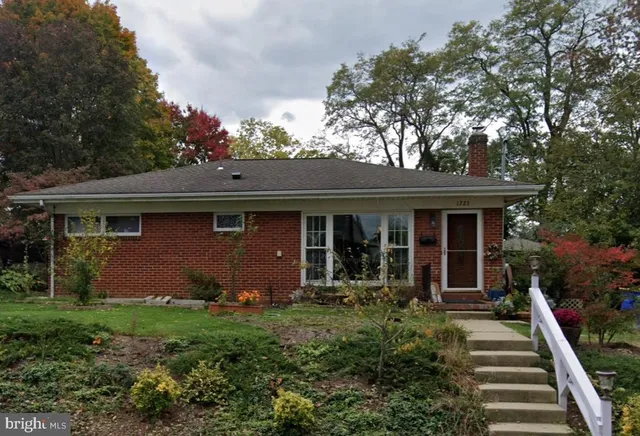 $265,000 | 1723 Dighton Street, Camp Hill, PA 17011