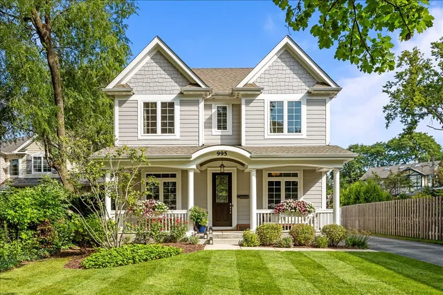 $1,500,000 | 995 Harvard Court, Highland Park, IL 60035