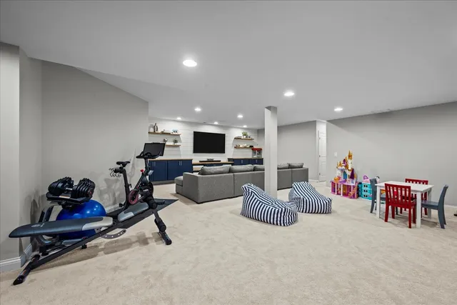 $1,500,000 | 995 Harvard Court, Highland Park, IL 60035