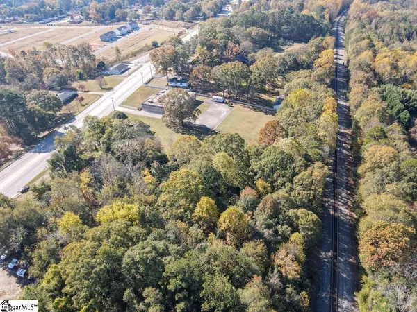 $425,000 | 3014 East Main St Extension, Spartanburg, SC 29307