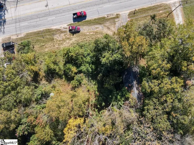 $425,000 | 3014 East Main St Extension, Spartanburg, SC 29307