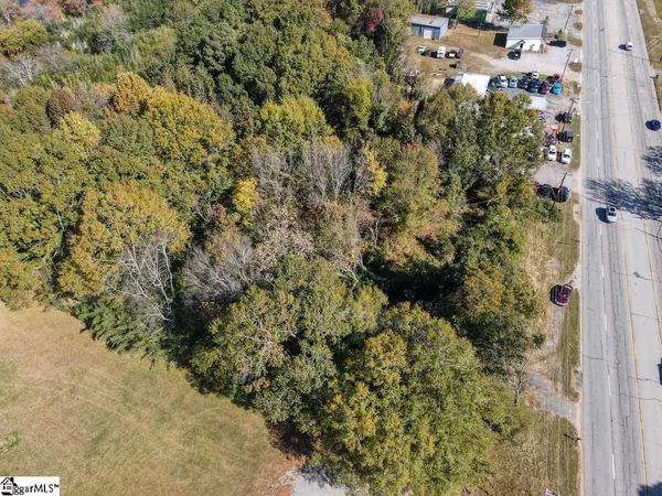 $425,000 | 3014 East Main St Extension, Spartanburg, SC 29307