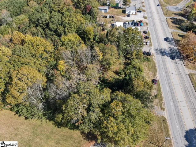 $425,000 | 3014 East Main St Extension, Spartanburg, SC 29307