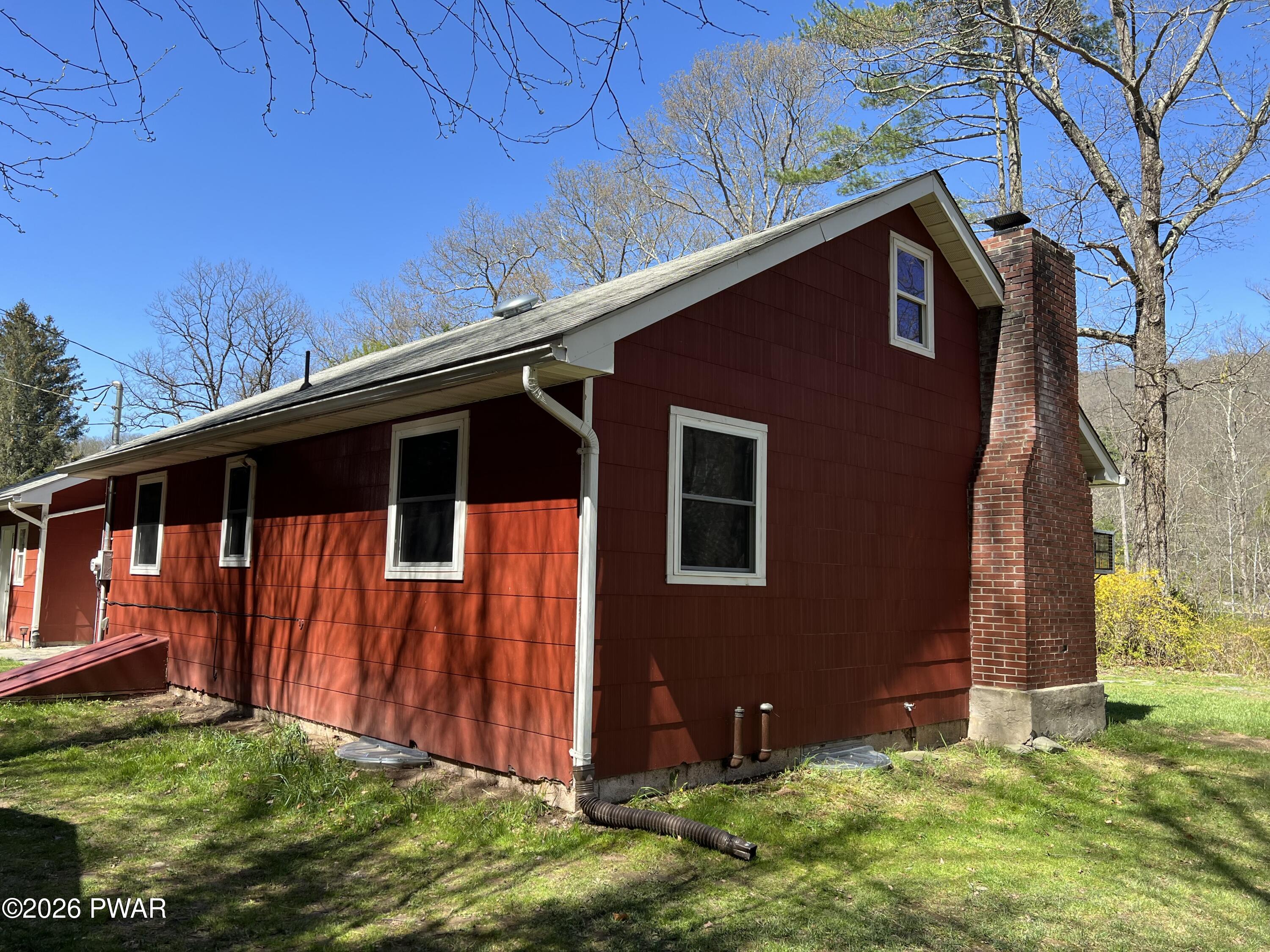 120 Lcpl Jacob Beisel Road Lackawaxen, PA 18435 - Photo 9 of 60 Alternate side view