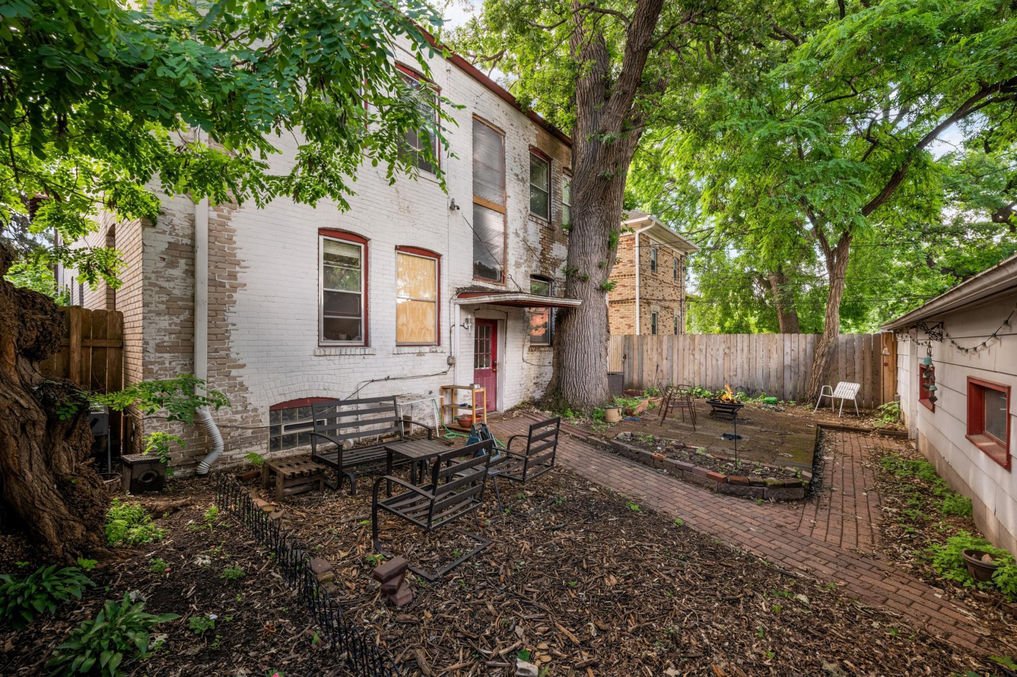 2440 Stevens Avenue, Unit 2 Minneapolis, MN 55404 - Photo 16 of 32