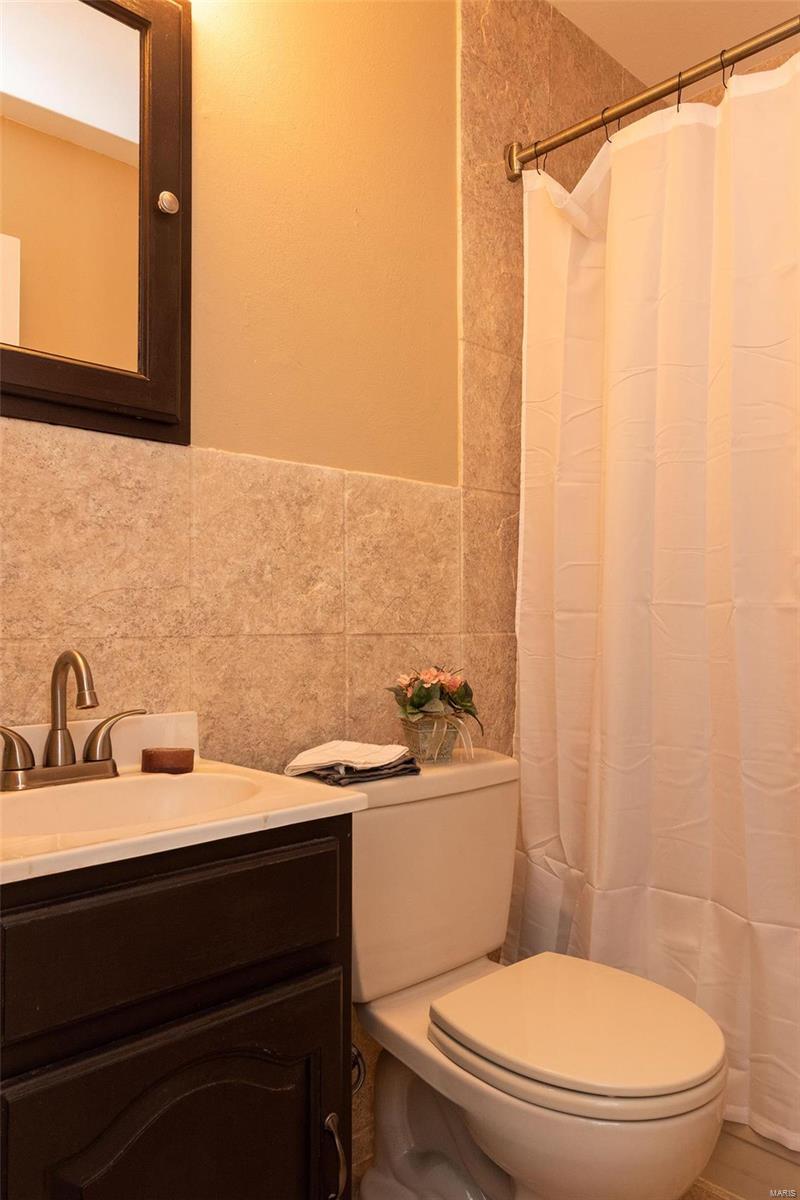 1020 Derhake Road Florissant, MO 63033 - Photo 11 of 18 Gallery Image 11
