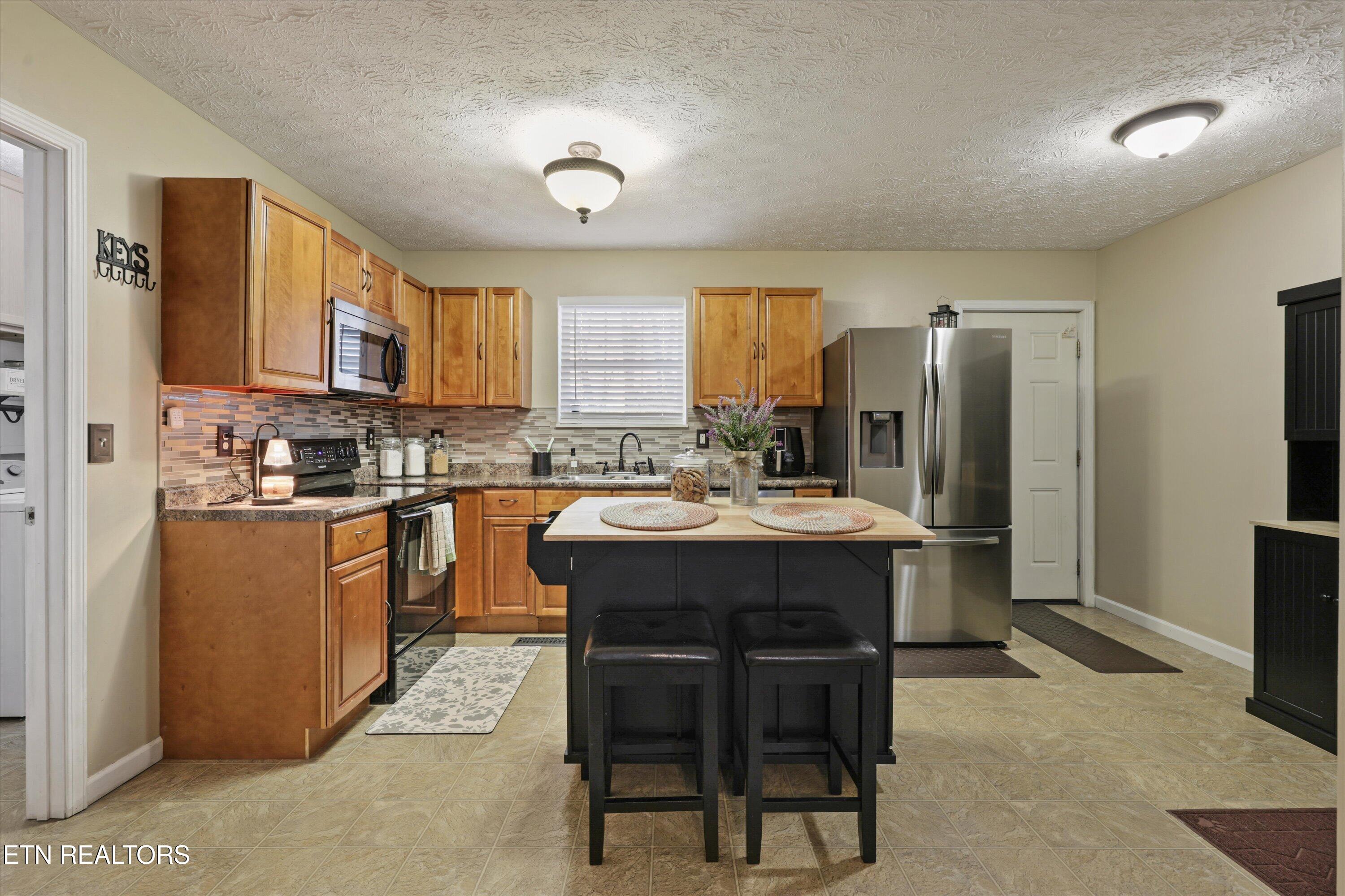 1306 Tabitha Drive White Pine, TN 37890 - Photo 9 of 31 11-1306 Tabitha Dr16