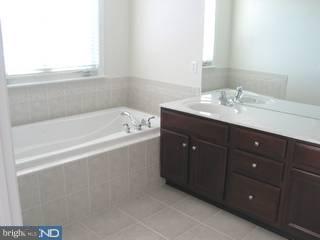 893 Chatfield Road Warrington, PA 18976 - Photo 6 of 6 Gallery Image 6