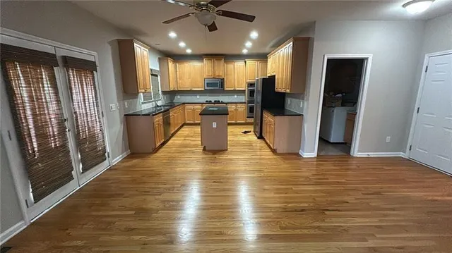 $4,500 | 1880 Willshire Glen, Alpharetta, GA 30009