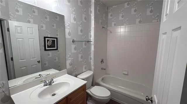 $4,500 | 1880 Willshire Glen, Alpharetta, GA 30009