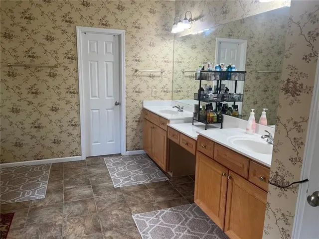 $4,500 | 1880 Willshire Glen, Alpharetta, GA 30009