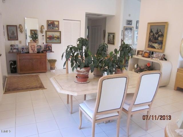 10375 Sunset Bend Drive Boca Raton, FL 33428 - Photo 4 of 15 dining area