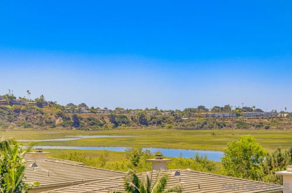 2737 MacKinnon Ranch Road Cardiff, CA 92007 - Photo 13 of 17 a view of an ocean