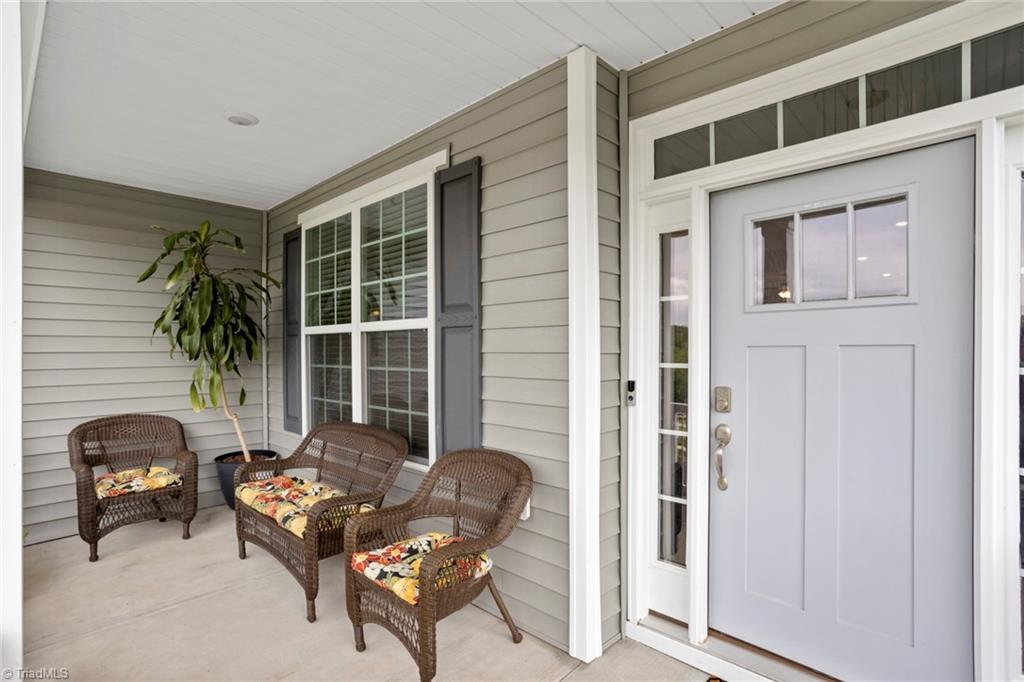 2179 Spring Wind Road Pfafftown, NC 27040 - Photo 4 of 45 Gallery Image 4