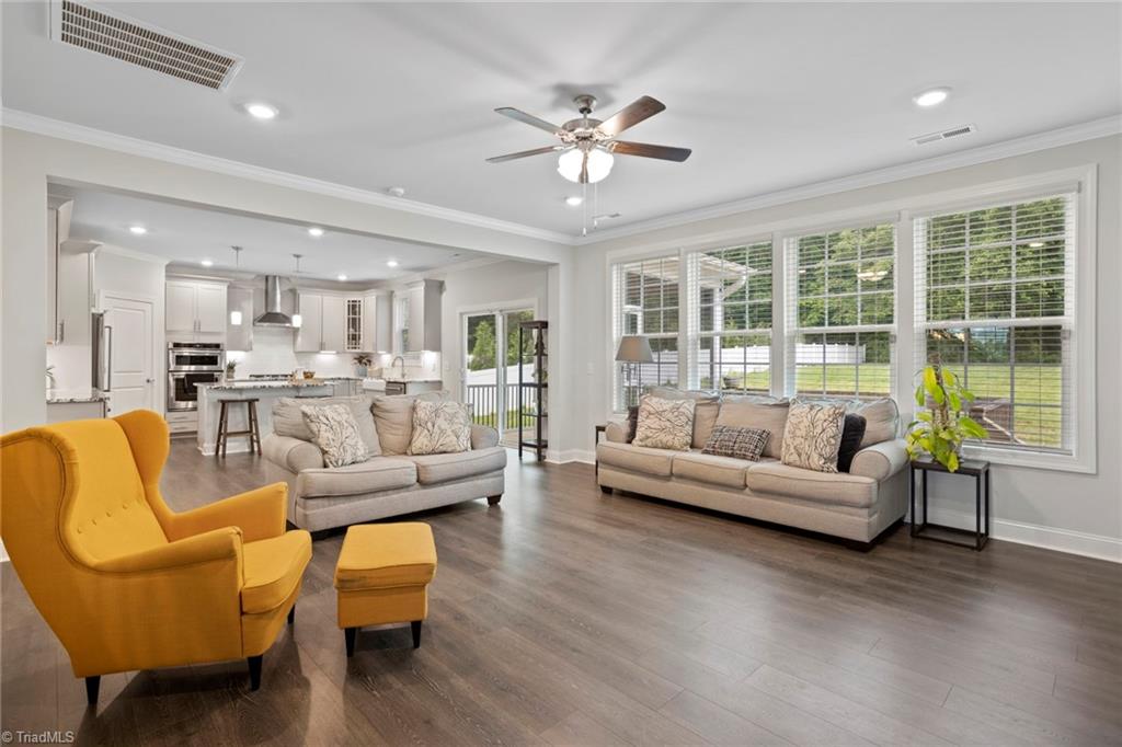 2179 Spring Wind Road Pfafftown, NC 27040 - Photo 10 of 45 Gallery Image 10