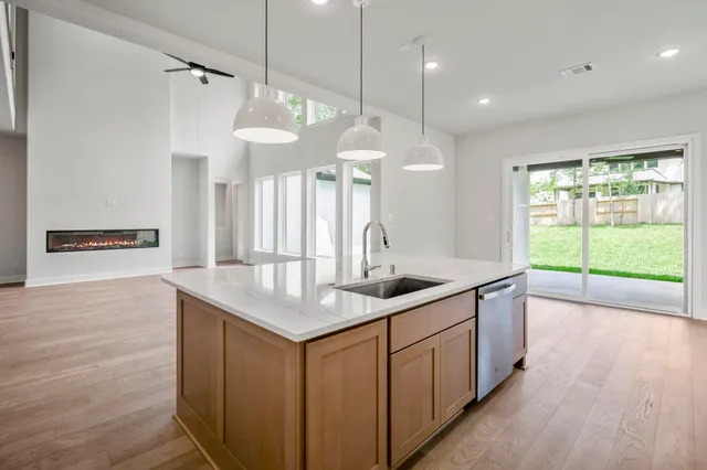 $759,990 | 208 Lilac Tree Court, Willis, TX 77318