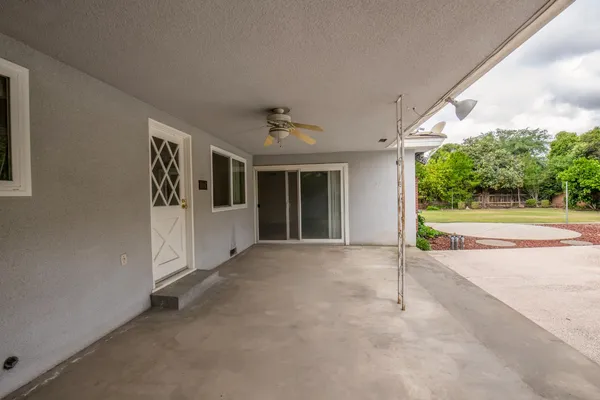 $499,000 | 1620 West Vartikian Avenue, Fresno, CA 93711