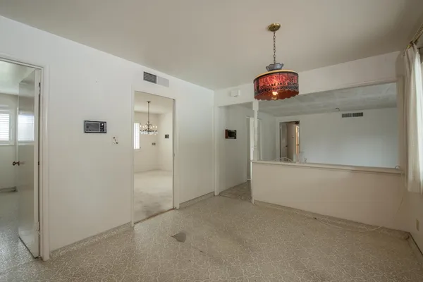 $499,000 | 1620 West Vartikian Avenue, Fresno, CA 93711
