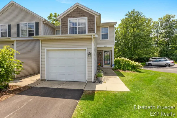 $339,900 | 3292 Park Ridge Lane Northeast, Grand Rapids, MI 49525
