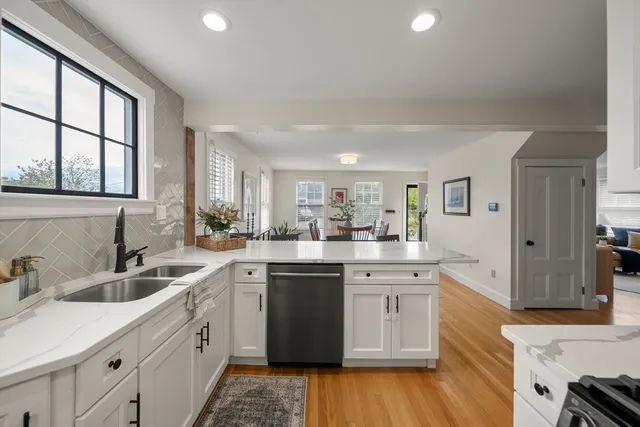 $4,200 | 11 Gingerbread Hill, Marblehead, MA 01945