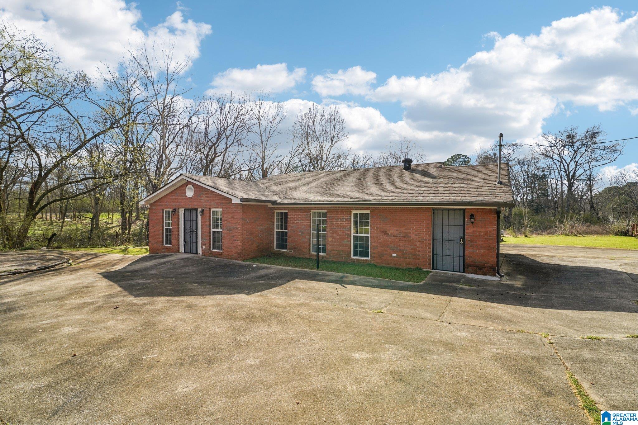 613 Sheridan Road Birmingham, AL 35214 - Photo 2 of 41