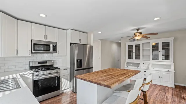 $3,995 | 10053 Kibler Drive, Mira Mesa, CA 92126